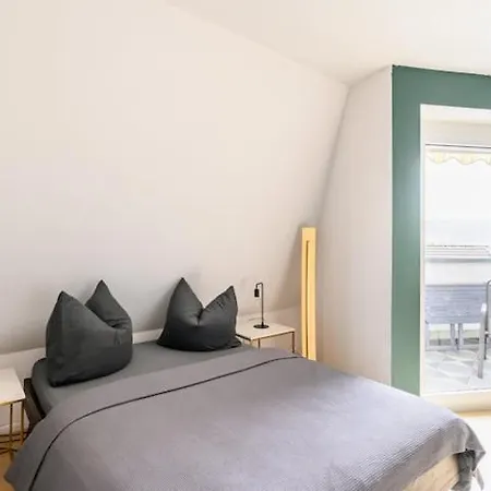 - Kueche - Balkon - Netflix Bad Sackingen